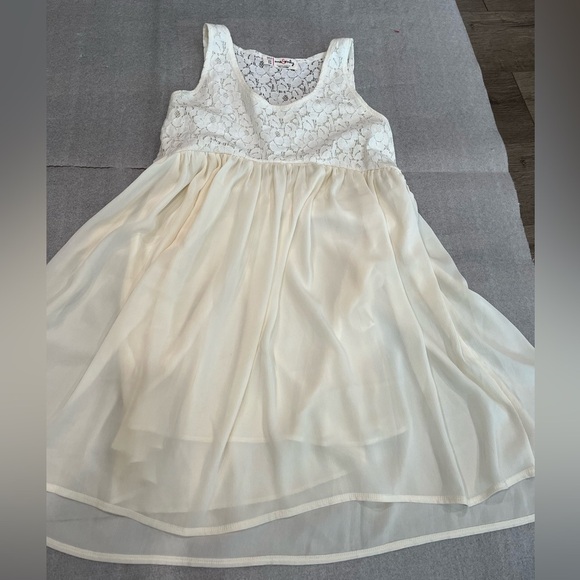 [S]One&Only For Urban Outfitters Lace Babydoll Cream Sleeveless Dress Feminine - Picture 2 of 9